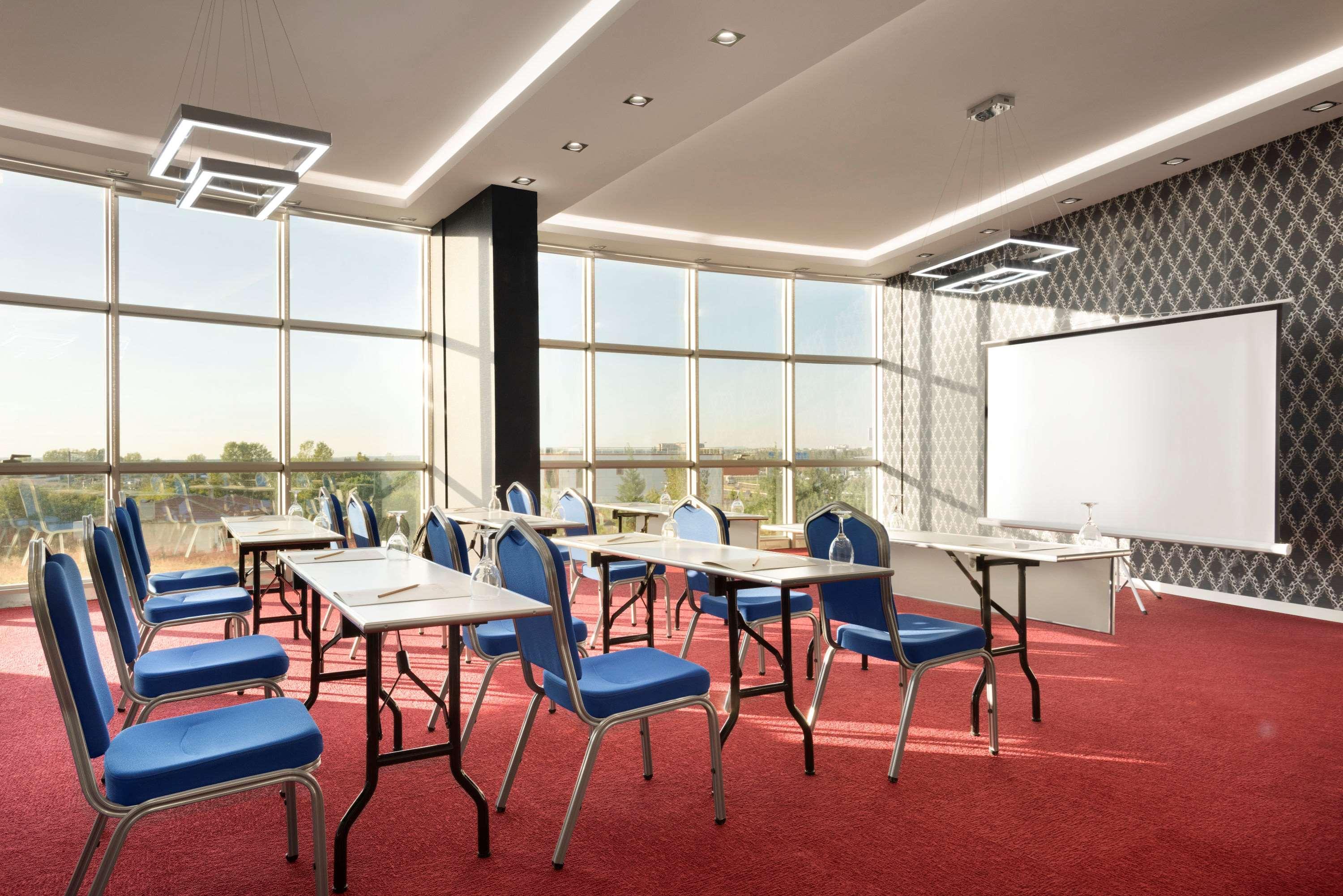 Ramada Hotel By Wyndham Эдирне Экстерьер фото